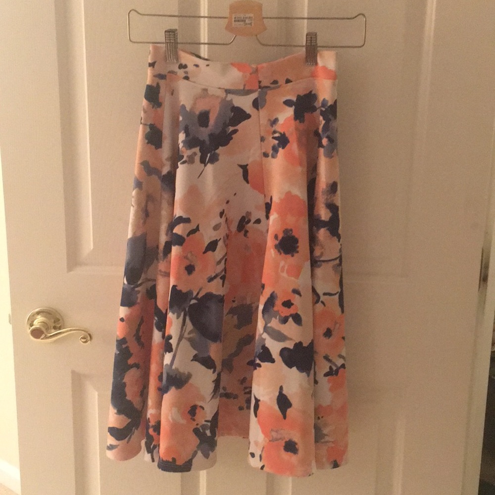 Pinkblush maternity skirt